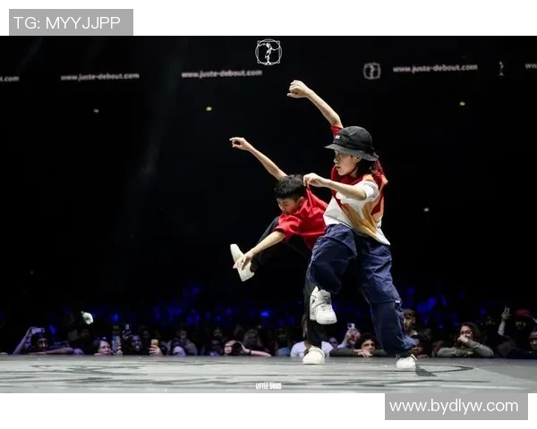 北京街舞队节奏之争引发热议街头文化的碰撞与思考 北京街舞队节奏之争引发热议街头文化的碰撞与思考