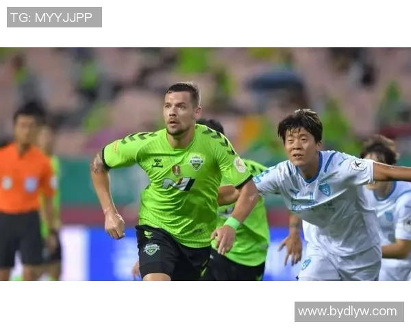 FC首尔与江源FC激战正酣谁将赢得这场关键对决的胜利 FC首尔与江源FC激战正酣谁将赢得这场关键对决的胜利