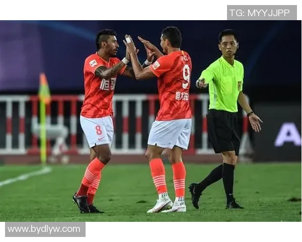 恒大与深圳精彩对决回放分析及赛后点评 恒大与深圳精彩对决回放分析及赛后点评